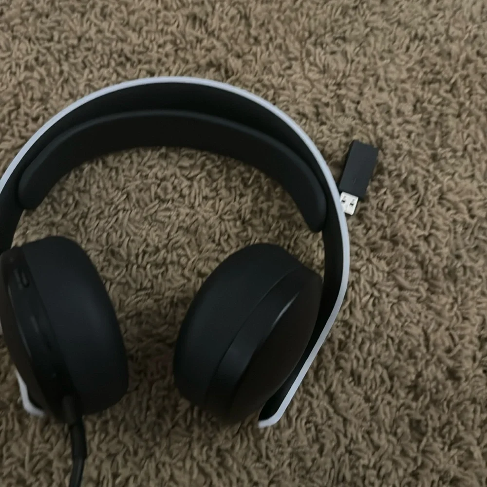 PlayStation wireless headphones noise cancellation